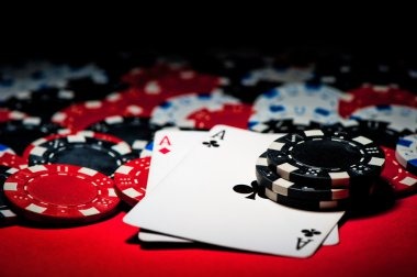 sapu4d Lucky Twins dealer holding two cards in professional studio setting with HD cameras